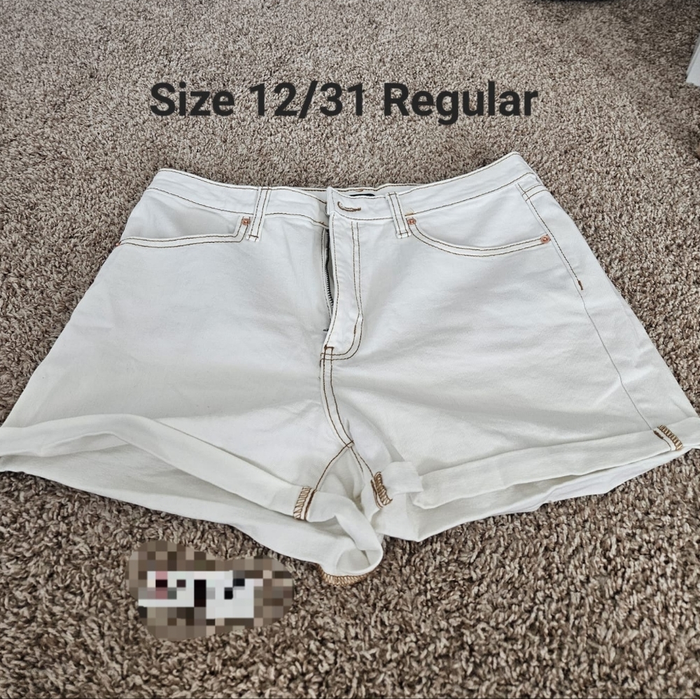 Shorts size 12/13 Regular